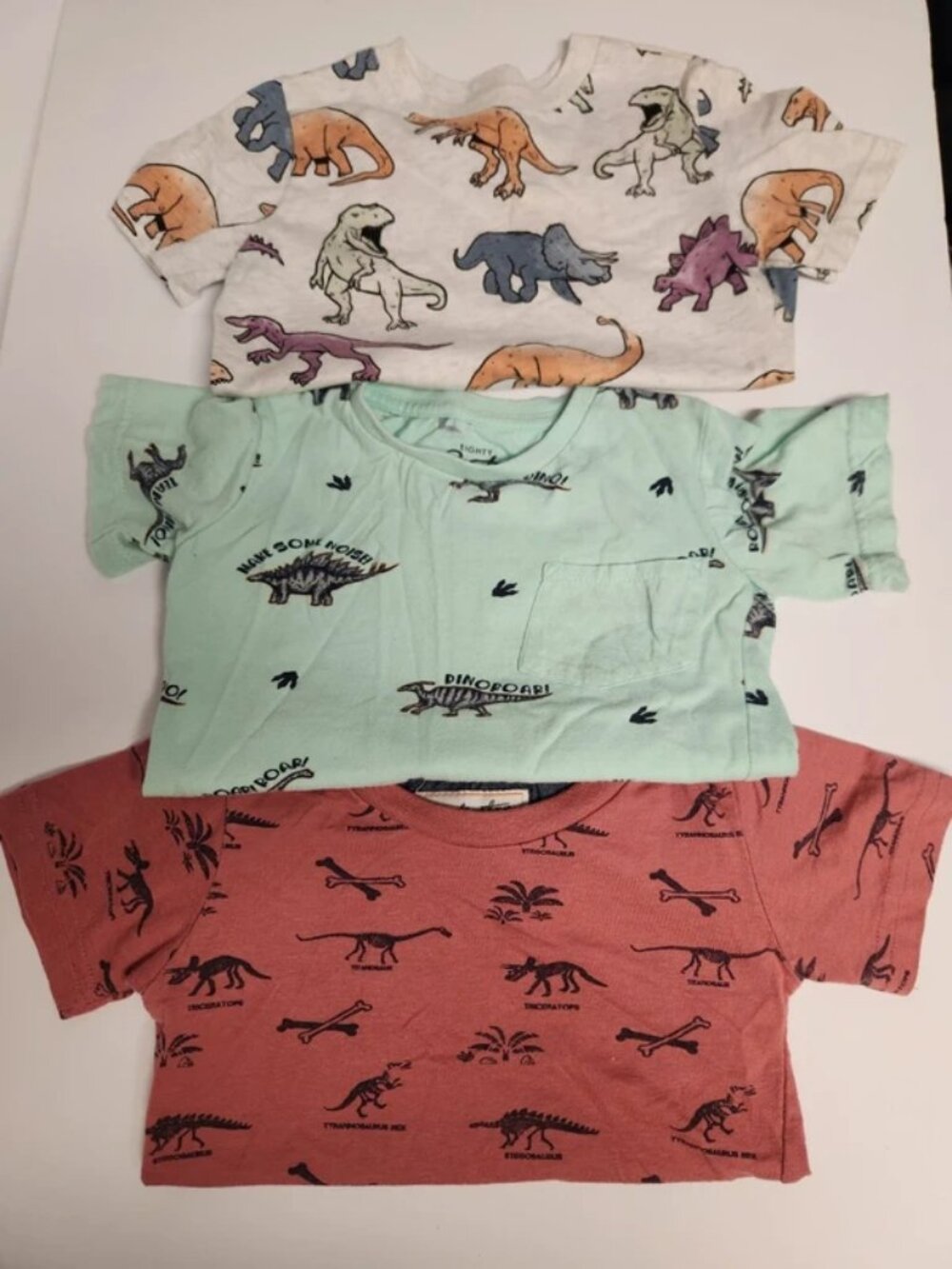 Lot 3t Dinosaur Short Sleeve Tee Shirts
